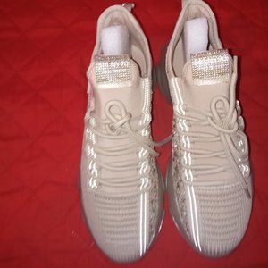 Steve Madden Maxima Textile Lace Up Sneakers . Blush Multi (Tan). Size 9.0